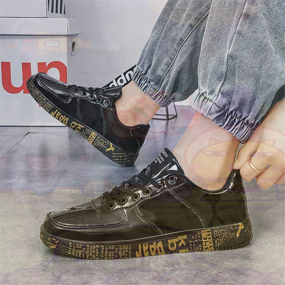 Round Foot Size 45 Sneakers Wh - đánh giá và giá Trending Tech Accessories